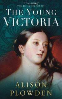 Young-victoria-plowden-alison-paperback-cover-art