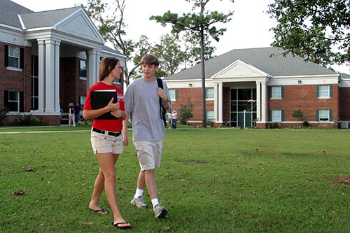 Studentsreshall-blog2 Studentsreshall-blog2