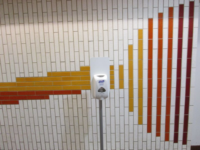 Yorkville Walk 081 Yorkville Walk 081