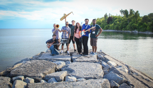 Cm_IPyZWcAQW-0q Cm_IPyZWcAQW-0q