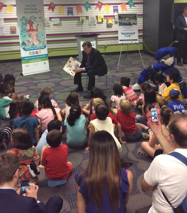 John Tory Reading to the Kids at Richview Branch