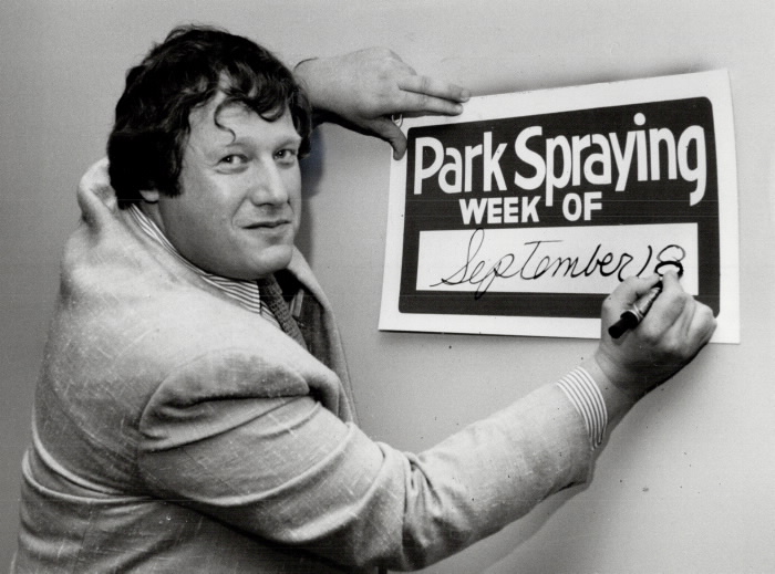 Howard Moscoe dating a weed spraying sign that cost 15 cents instead of city proposed 15 dollar a piece signs 1980 Howard Moscoe dating a weed spraying sign that cost 15 cents instead of city proposed 15 dollar a piece signs 1980