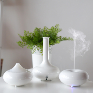 Aromatherapy diffuser