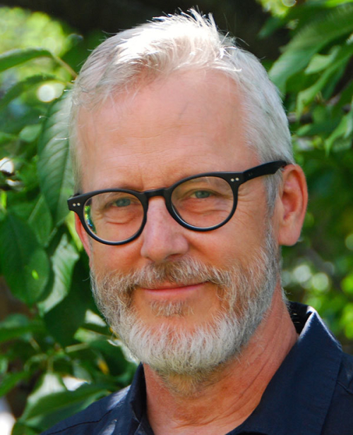 Andrew_Larsen_cr_Tom_McFeat_cropped_600x740_63B38D79E5FD4569936815F2023C1BCA