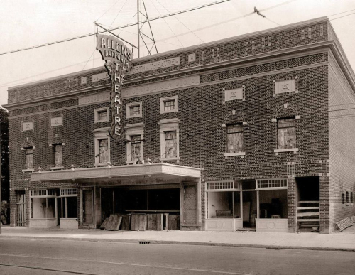 Danforth Music Hall 1919