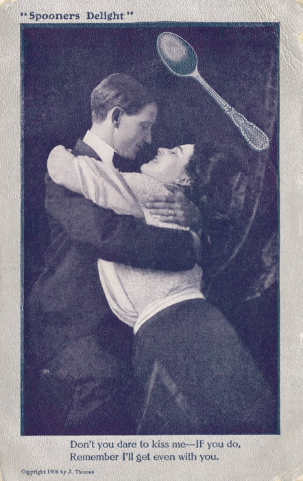 Spooners Delight 1908 vintage postcard couple embracing passionately