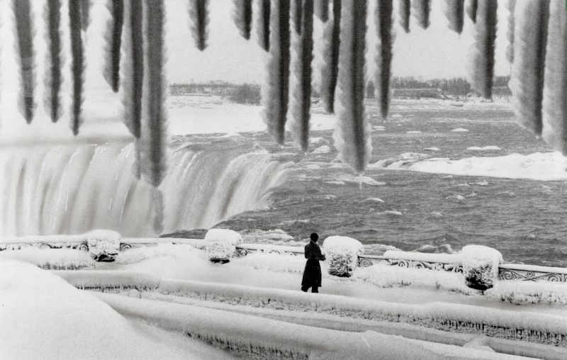 Niagara Falls in Winter