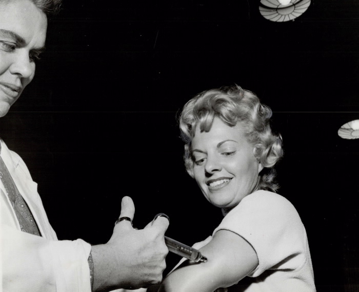 Polio vaccine shot