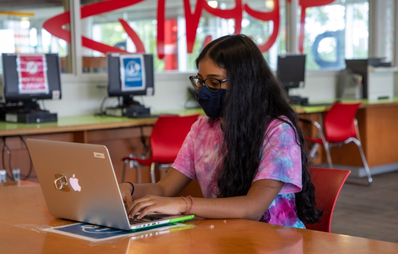Youth Hub at Cedarbrae Branch