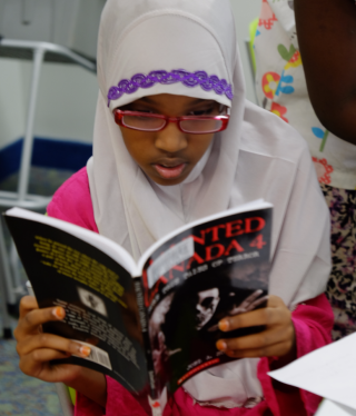 Kids_middle years_reading_WE2015_DSCF3264