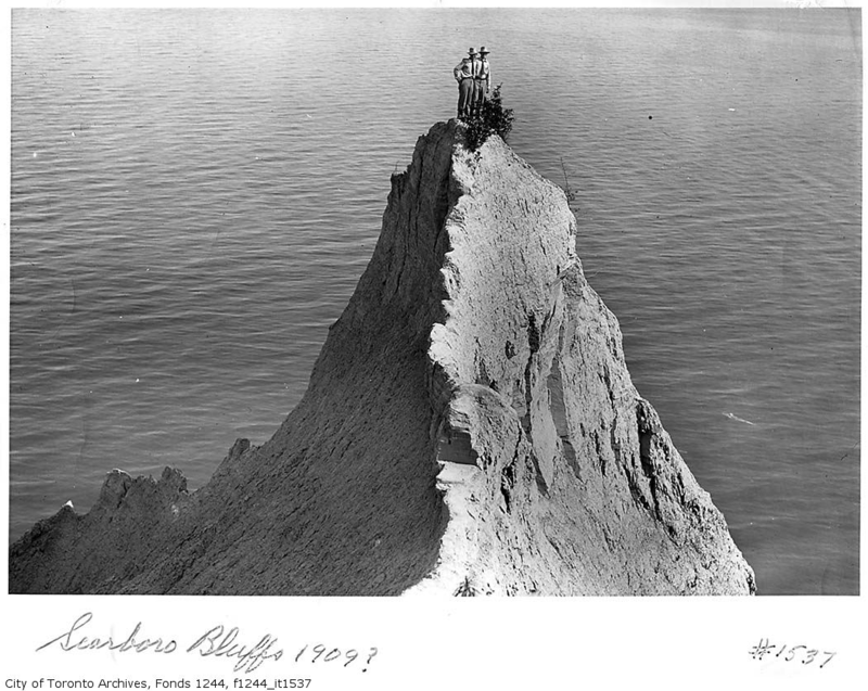 Scarborough Bluffs point City of Toronto Archives Fonds 1244 f1244_it537