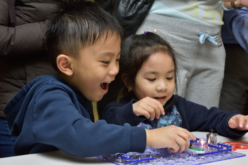 Children playing with Snap Circuits