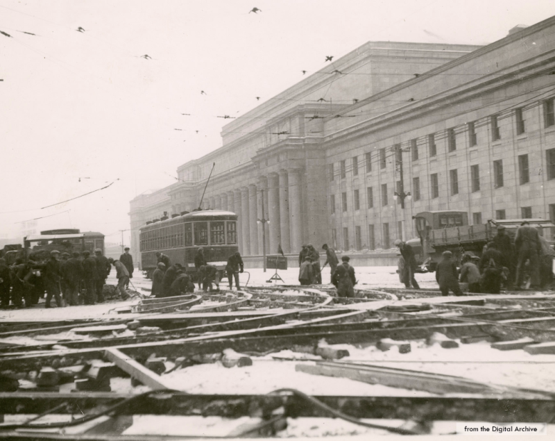 Old image of Front Street West and York Street with the a streetcar
