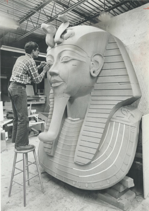 Sadanand Benegal works on a model of King Tutankhamun's funeral mask for display outside the Art Gallery of Ontario during the King Tut exhibition in 1979