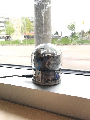 Sphero charging Sphero charging