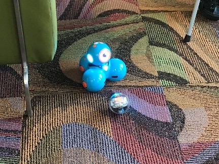 Sphero dot and dash Sphero dot and dash